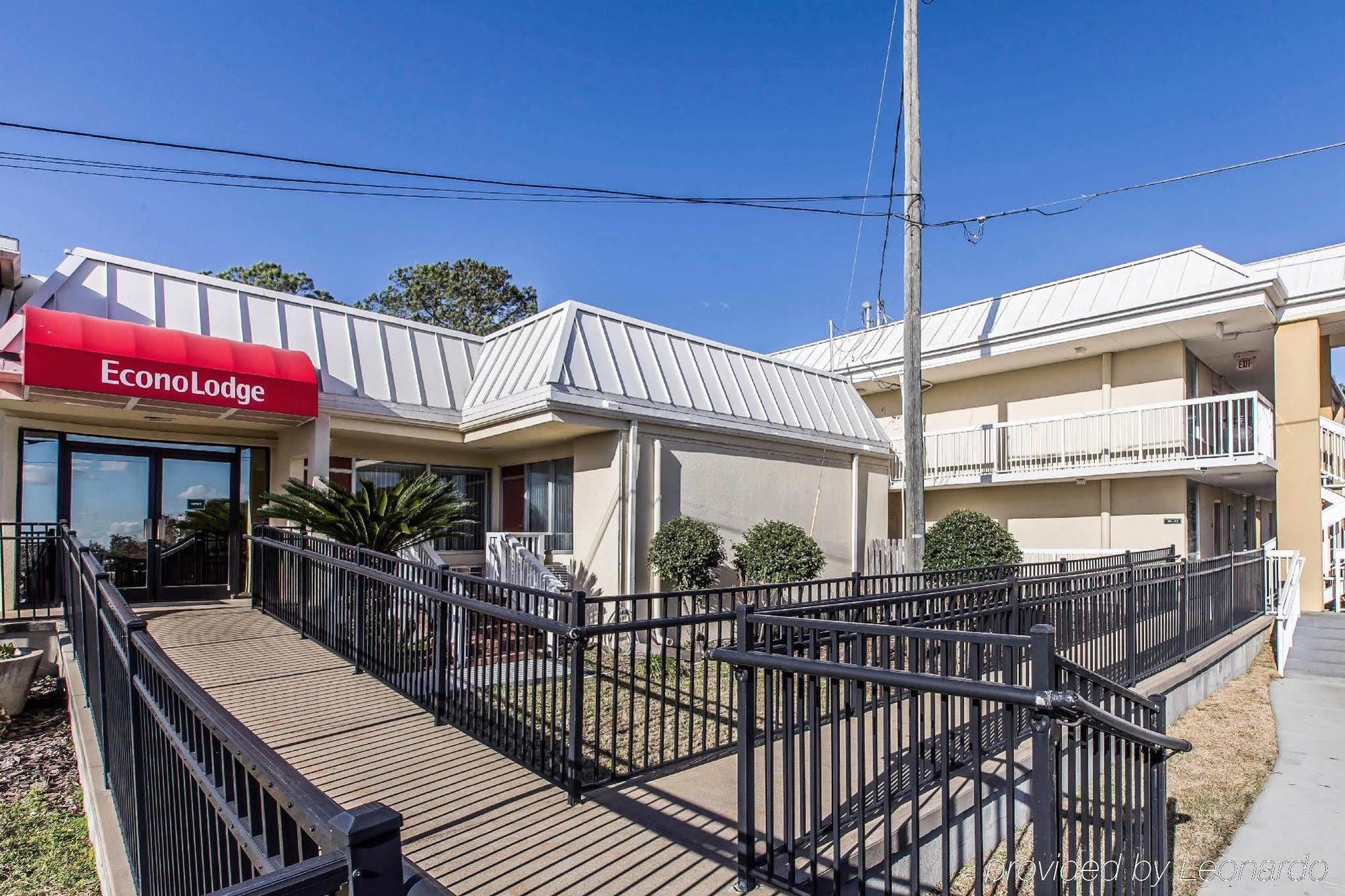 Quality Inn & Suites Conference Center Thomasville Exterior foto